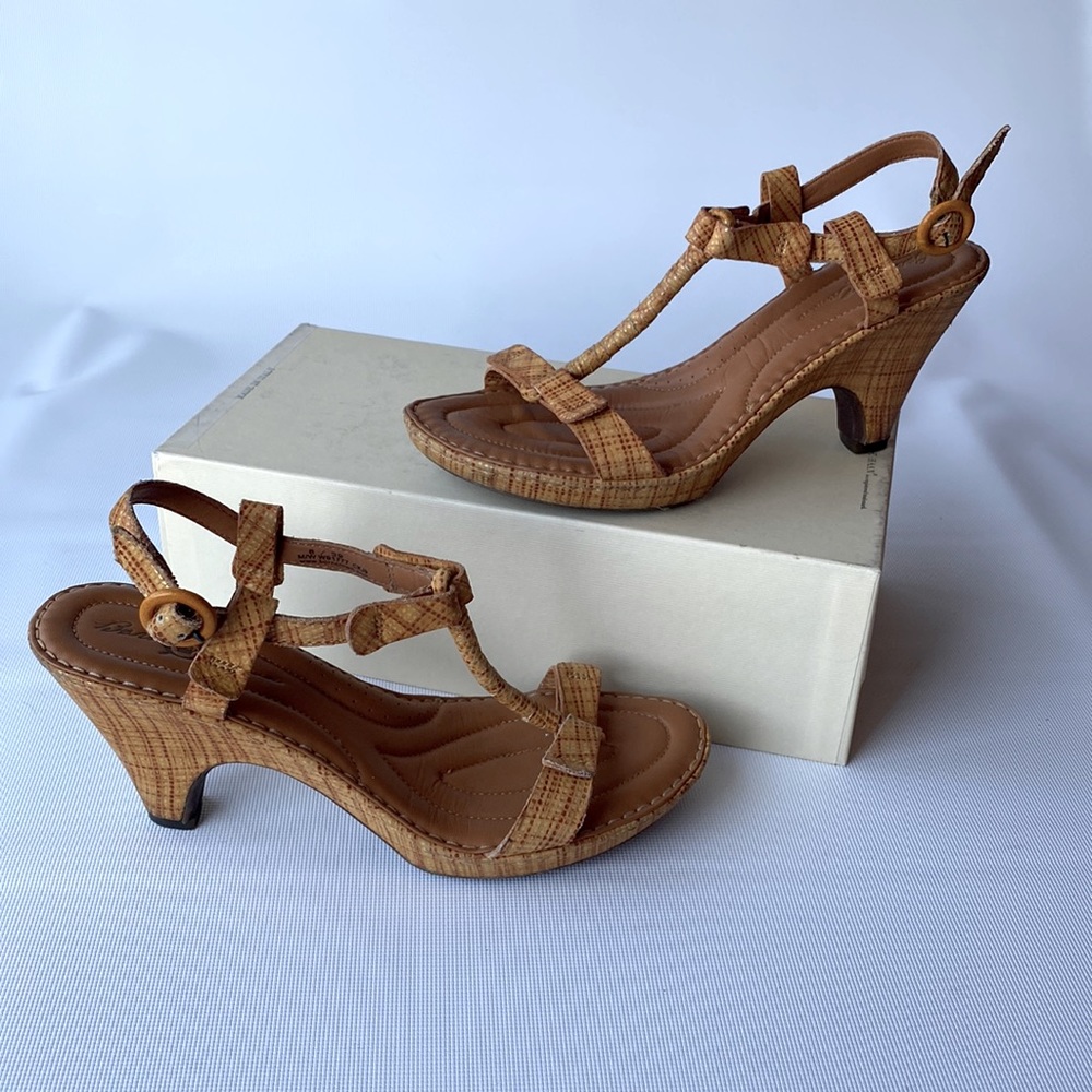 Born Crown leather T-strap sandal orange pattern platform 3”heel women size 8/39